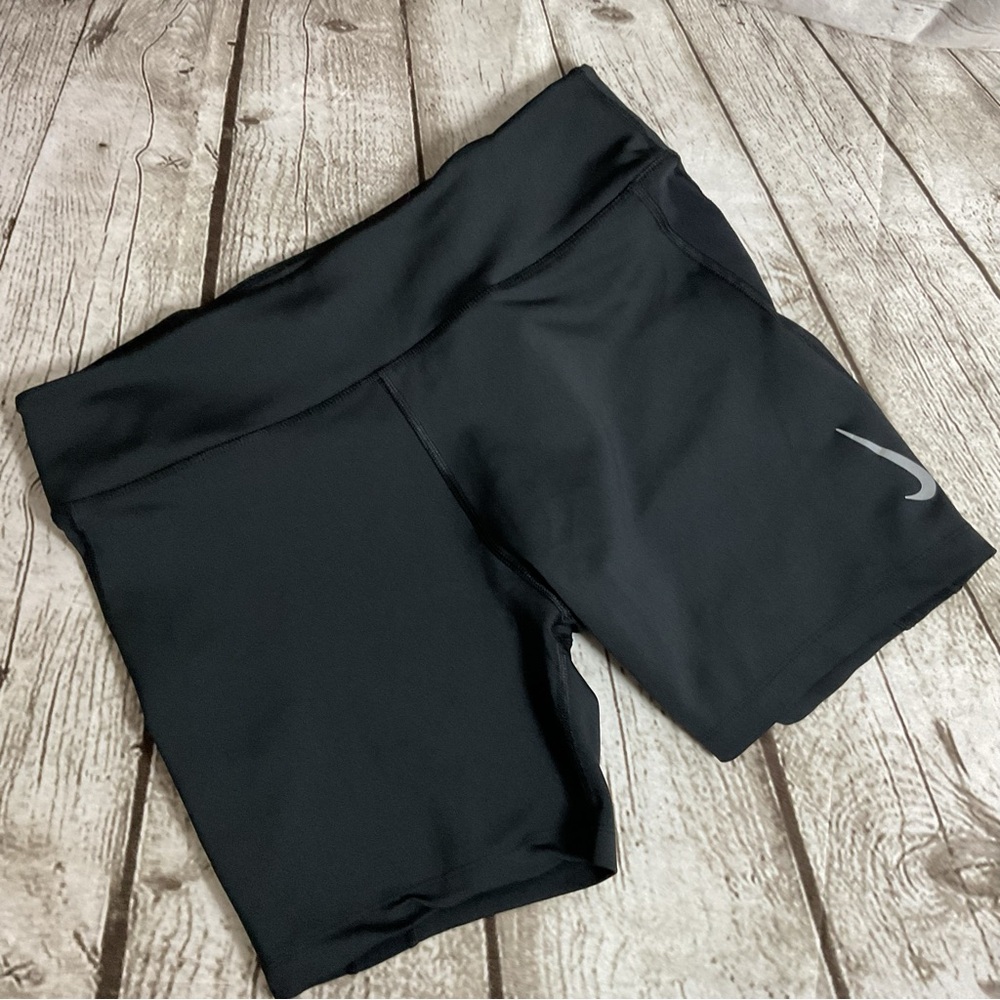 Nike Dri Fit Women's Black Athletic Shorts Stretch Sporty